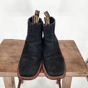 Los Altos western ankle boots Women's Wide Square Toe Suede Ankle Boots in Black